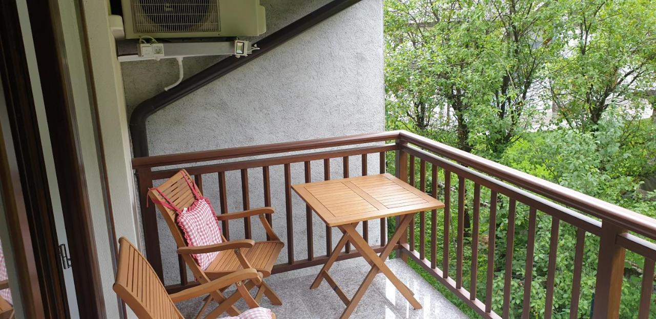 Apartmaji Vitez Apartma 2 Бовец Экстерьер фото